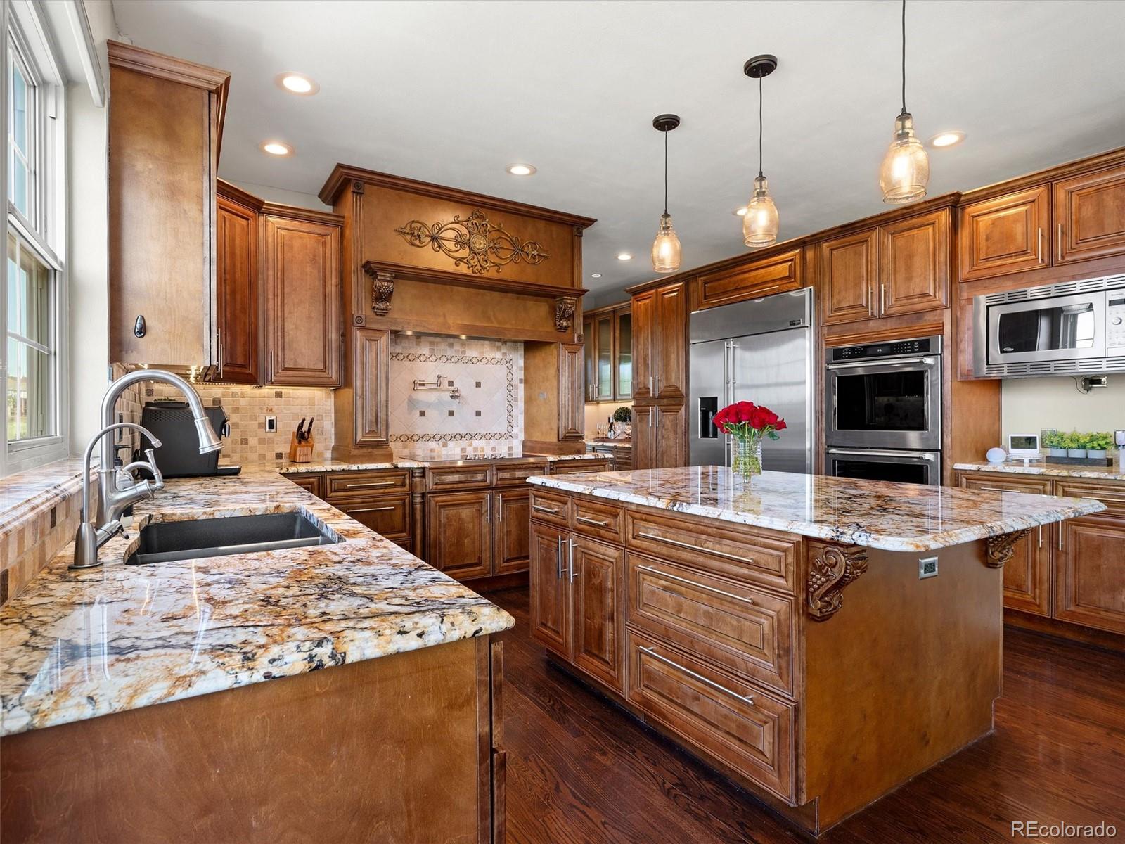 1475 Saltbush Ridge Road Littleton, CO 80126 - Photo 11 of 49