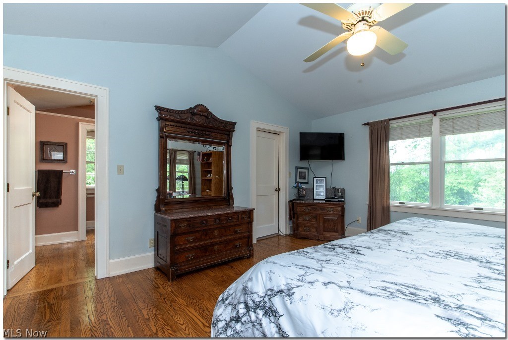 2762 Som Center Road Cleveland, OH 44124 - Photo 14 of 32 Newly Added First Floor Master Bedroom Suite with Vaulted
Ceiling Hardwood Floors and Glamour Bathroom