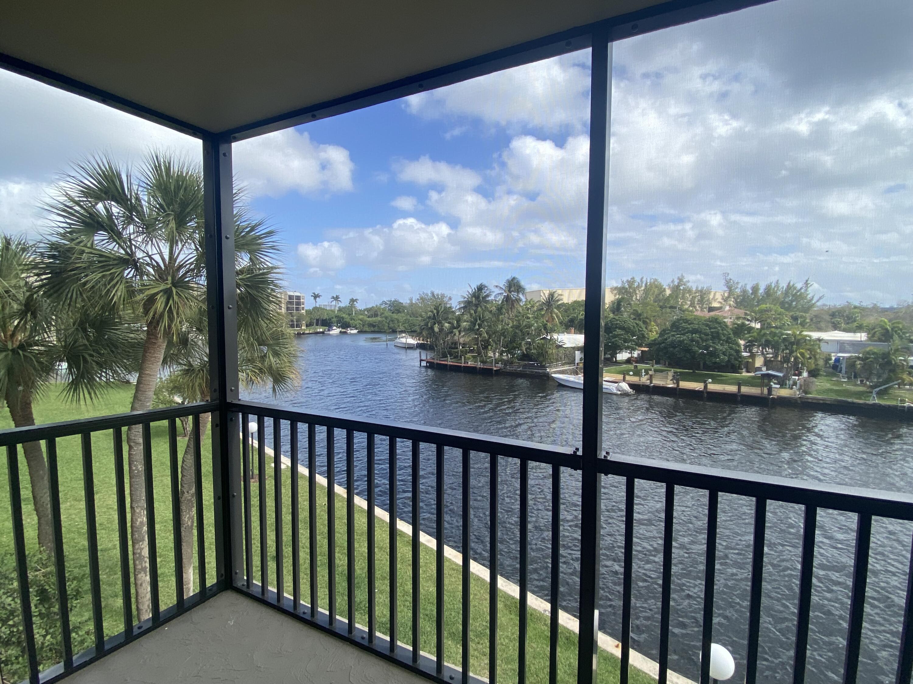 13 Royal Palm Way, Unit 306 Boca Raton, FL 33432 - Photo 15 of 37 IMG_9344