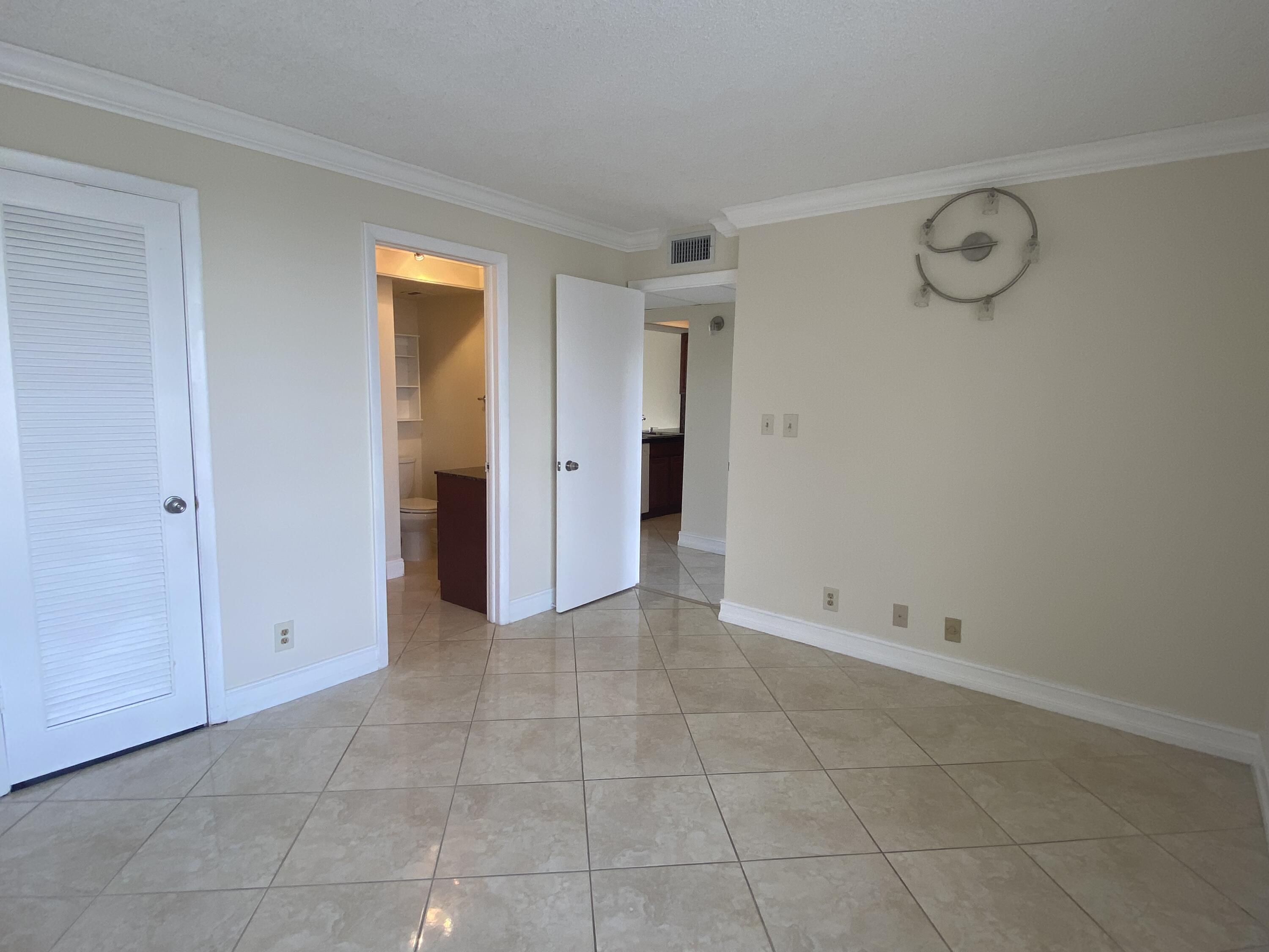 13 Royal Palm Way, Unit 306 Boca Raton, FL 33432 - Photo 29 of 37 IMG_9350