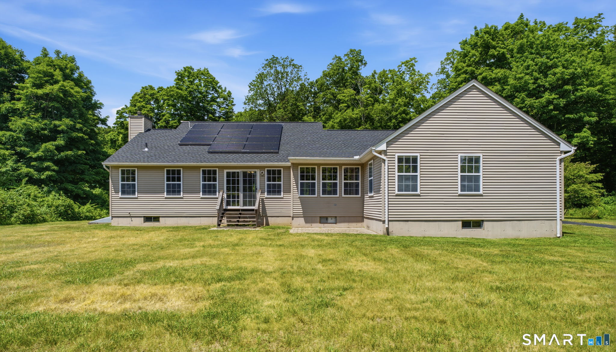 50 Hoskins Road Bloomfield, CT 06002 - Photo 5 of 39