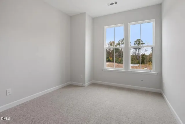 $379,000 | 404 White Oak Gdn Way, Unit 313, Garner, NC 27529