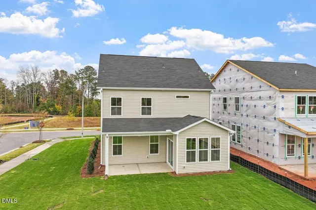 $379,000 | 404 White Oak Gdn Way, Unit 313, Garner, NC 27529