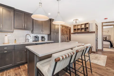 $2,400,000 | 2420 Ski Trail Lane, Unit 308, Steamboat Springs, CO 80487