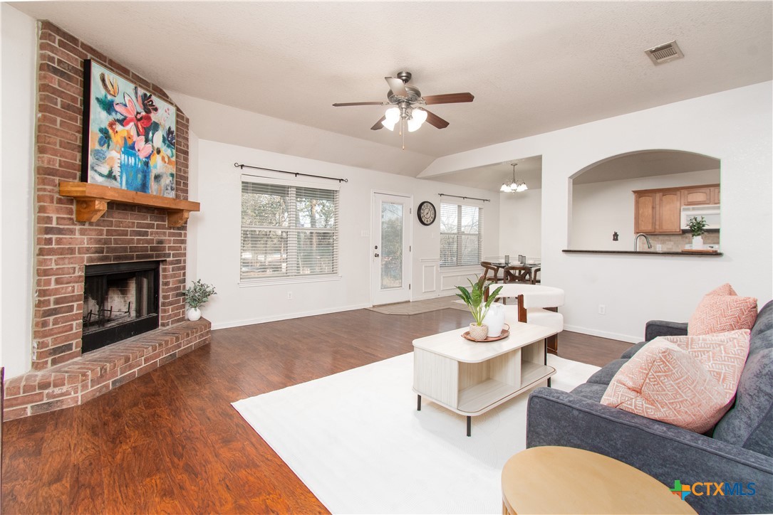 568 Morgan's Point Road Belton, TX 76513 - Photo 2 of 21