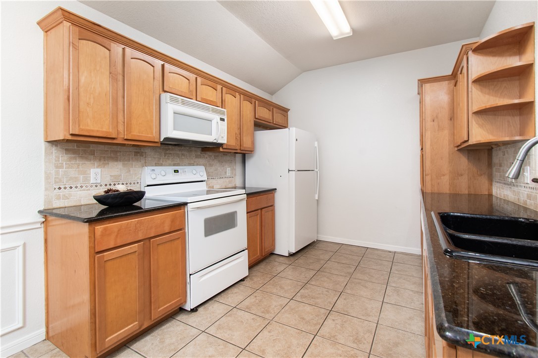 568 Morgan's Point Road Belton, TX 76513 - Photo 7 of 21