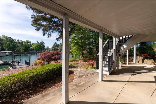 $1,795,000 | 305 South Reach Lane, Salem, SC 29676