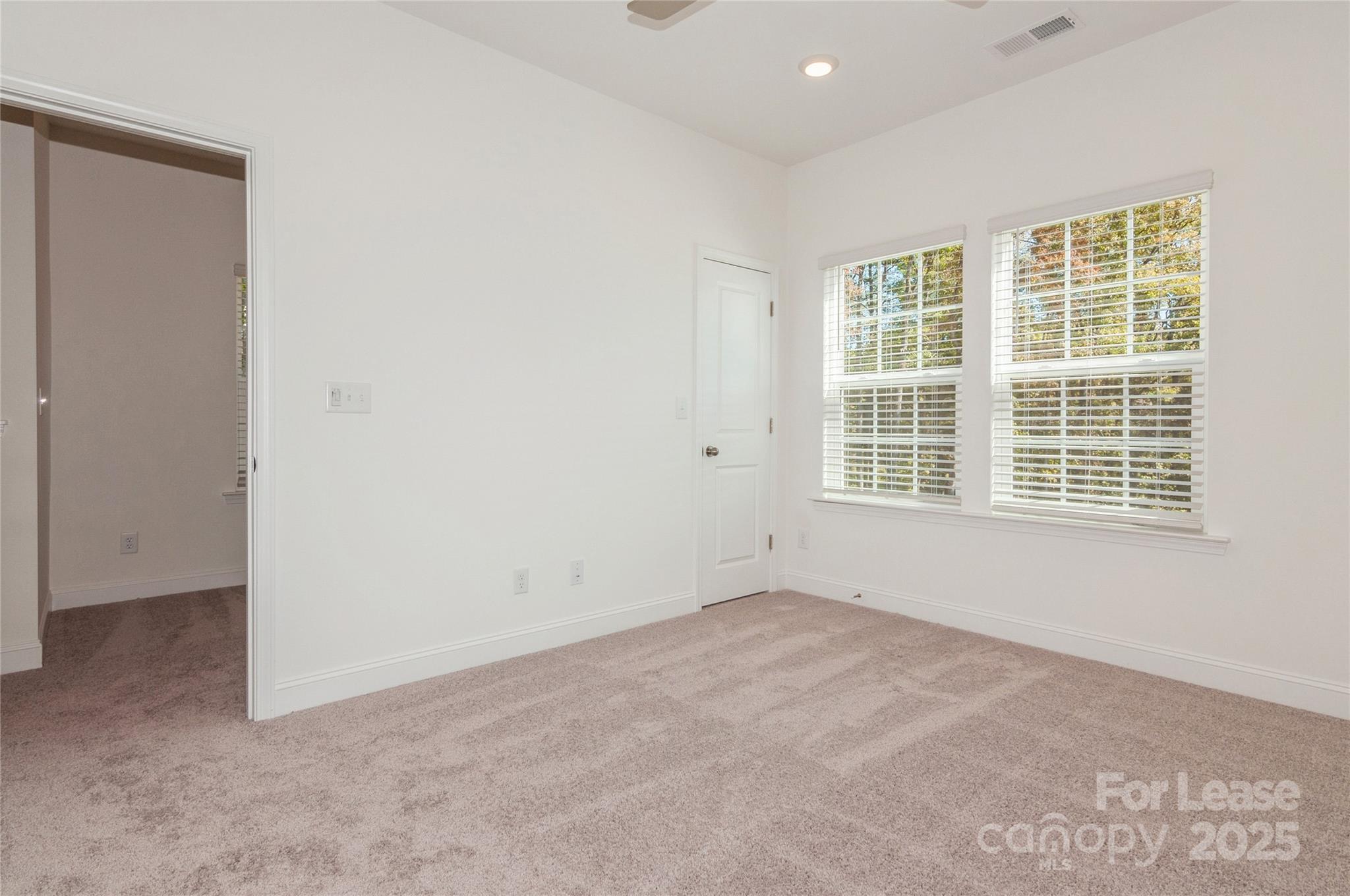 6006 Cedar Chip Way Matthews, NC 28105 - Photo 24 of 35 an empty room with a window