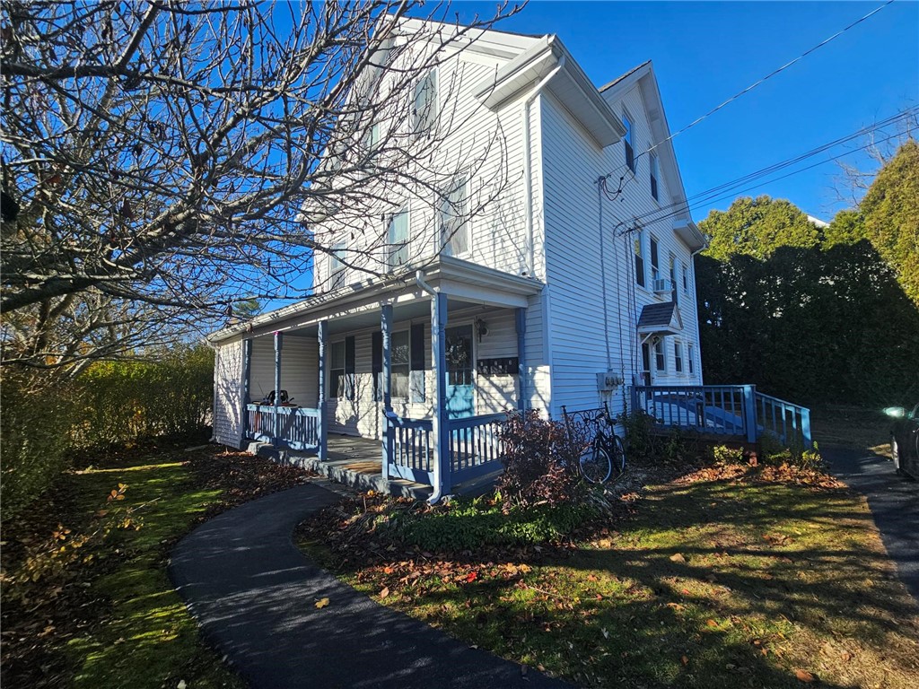 3 Service Street Westerly, RI 02891 - Photo 3 of 25 Gallery Image 3