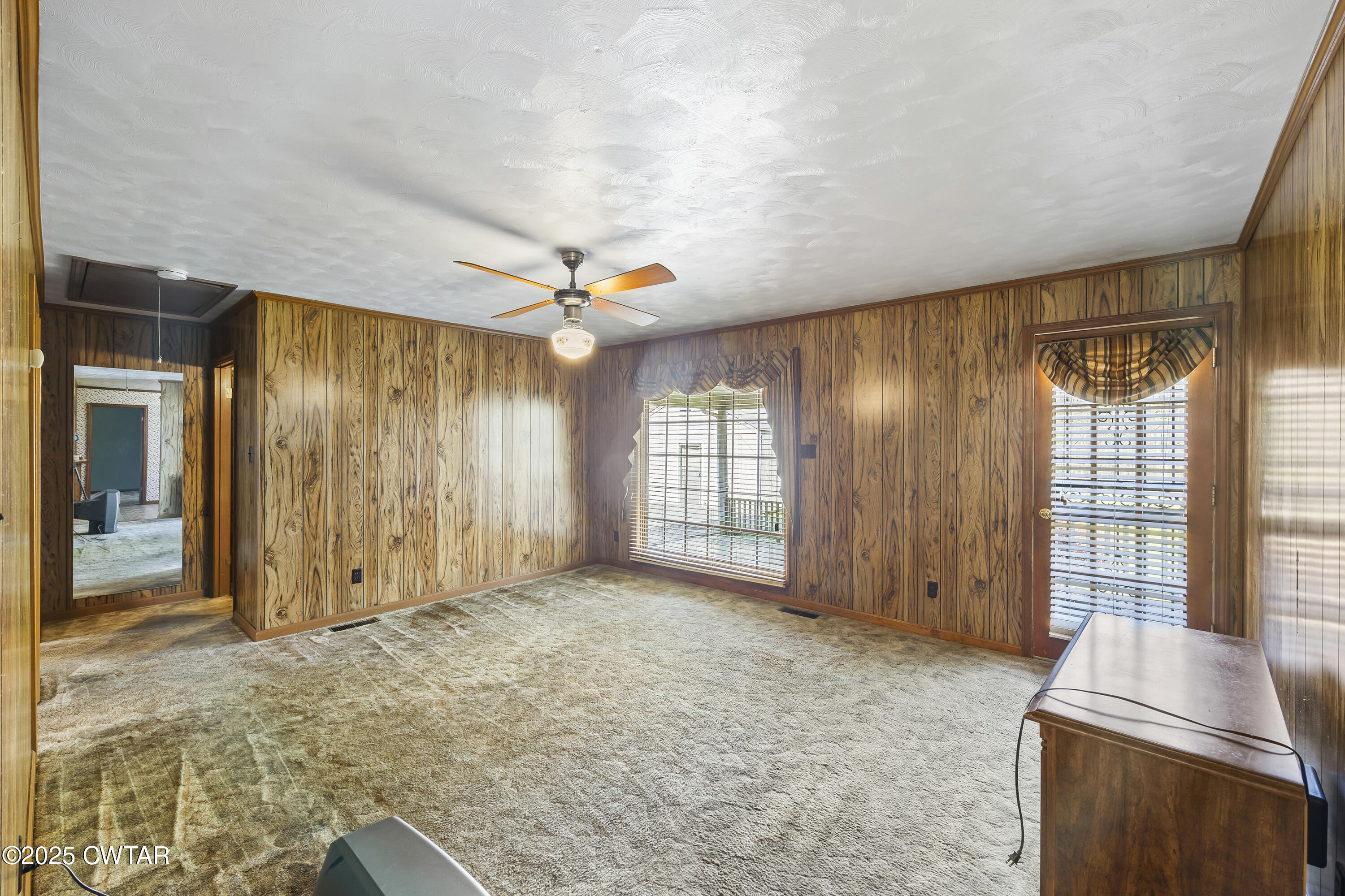 325 Deep Gap Road Jackson, TN 38301 - Photo 11 of 19 a view of an empty room and window