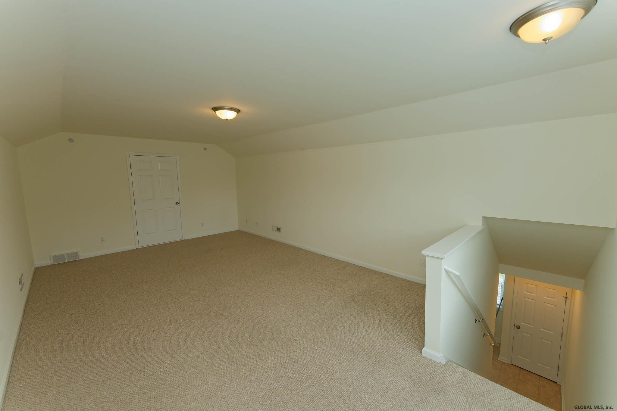 2000-11 Curry Road Schenectady, NY 12303 - Photo 17 of 31 Photo 17