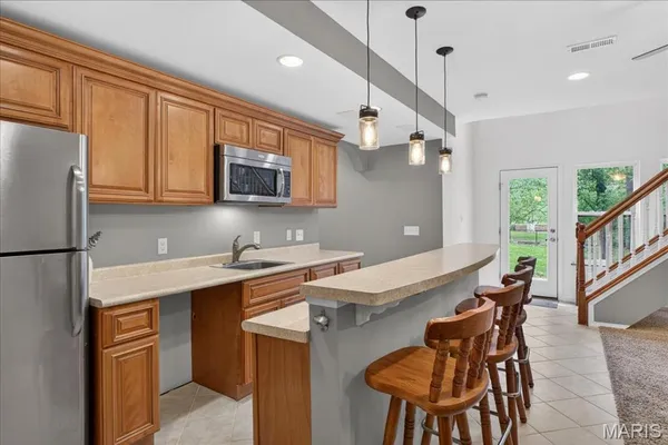 $435,000 | 22 Eagle Spur Court, St. Charles, MO 63303