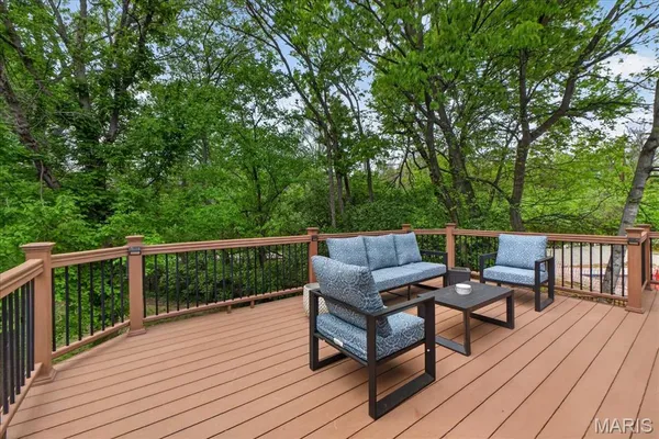 $435,000 | 22 Eagle Spur Court, St. Charles, MO 63303
