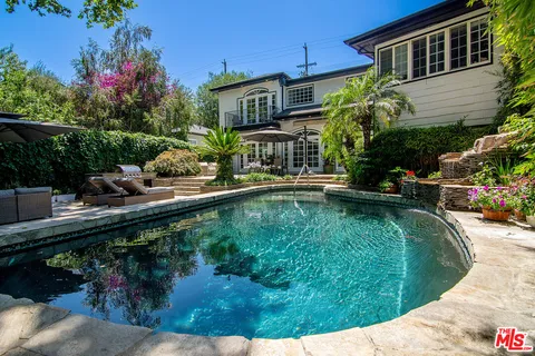 $3,995,000 | 4054 Stone Canyon Avenue, Sherman Oaks, CA 91403