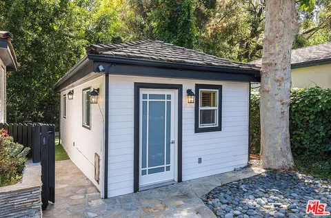 $3,995,000 | 4054 Stone Canyon Avenue, Sherman Oaks, CA 91403