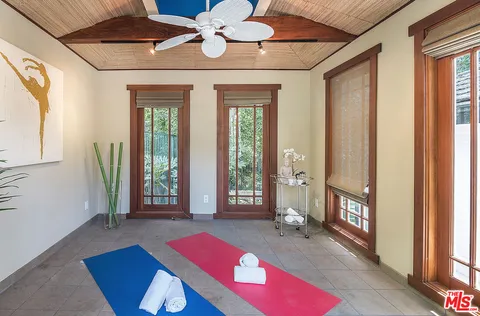 $3,995,000 | 4054 Stone Canyon Avenue, Sherman Oaks, CA 91403