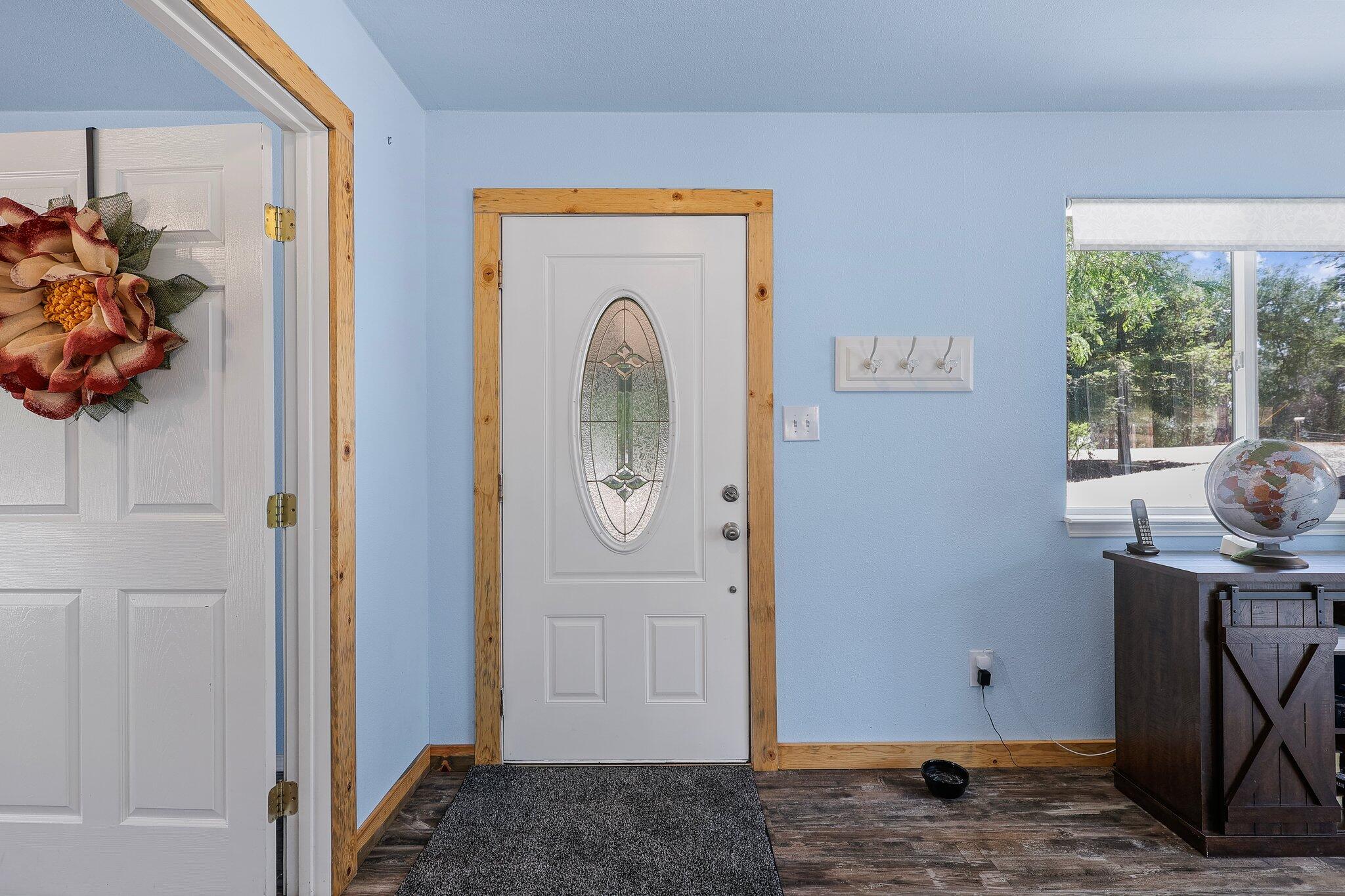 6949 Rector Creek Road Igo, CA 96047 - Photo 63 of 110 a view of livingroom with furniture and a window