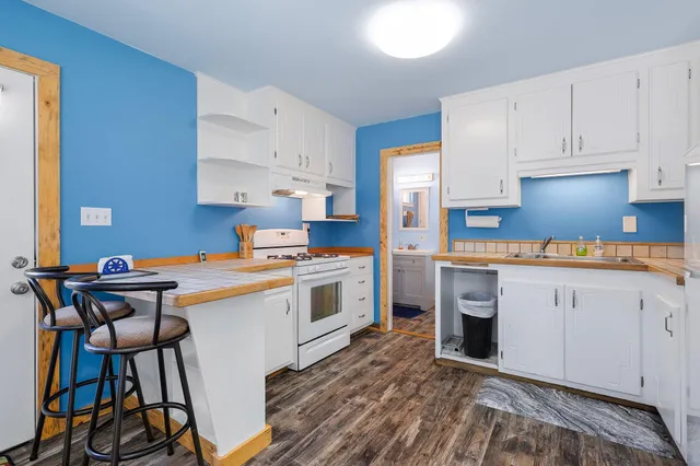 $599,000 | 6949 Rector Creek Road, Igo, CA 96047