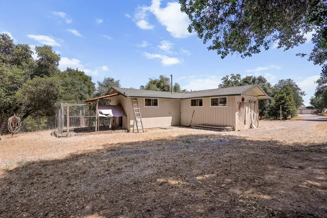 $599,000 | 6949 Rector Creek Road, Igo, CA 96047
