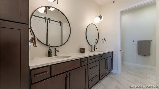 $825,000 | 1035 Topsider Lane, Unit 516, Osage Beach, MO 65065