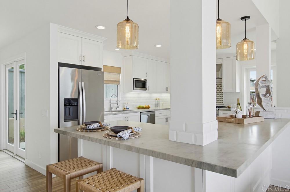 195 Grandview Street Encinitas, CA 92024 - Photo 17 of 46