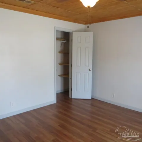 $1,400 | 525 West Gregory Street, Pensacola, FL 32502