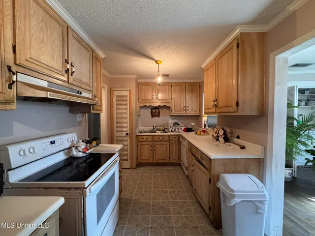 $80,000 | 2930 Dantzler Street, Moss Point, MS 39563