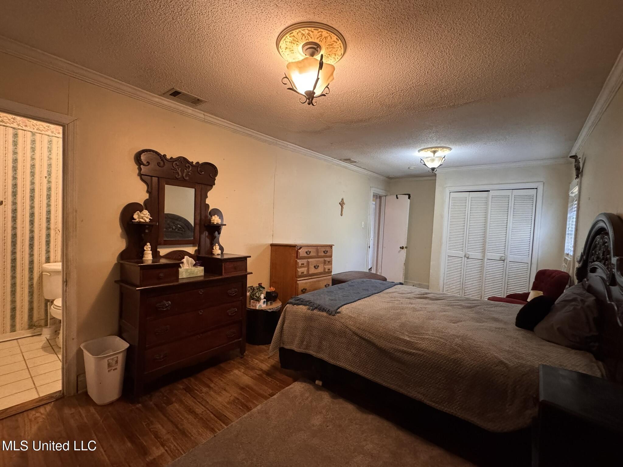 2930 Dantzler Street Moss Point, MS 39563 - Photo 30 of 44 IMG_1929