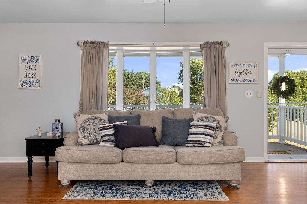 88 Yarmouth Road Stuarts Draft, VA 24477 - Photo 4 of 59 a living room with furniture and a large window