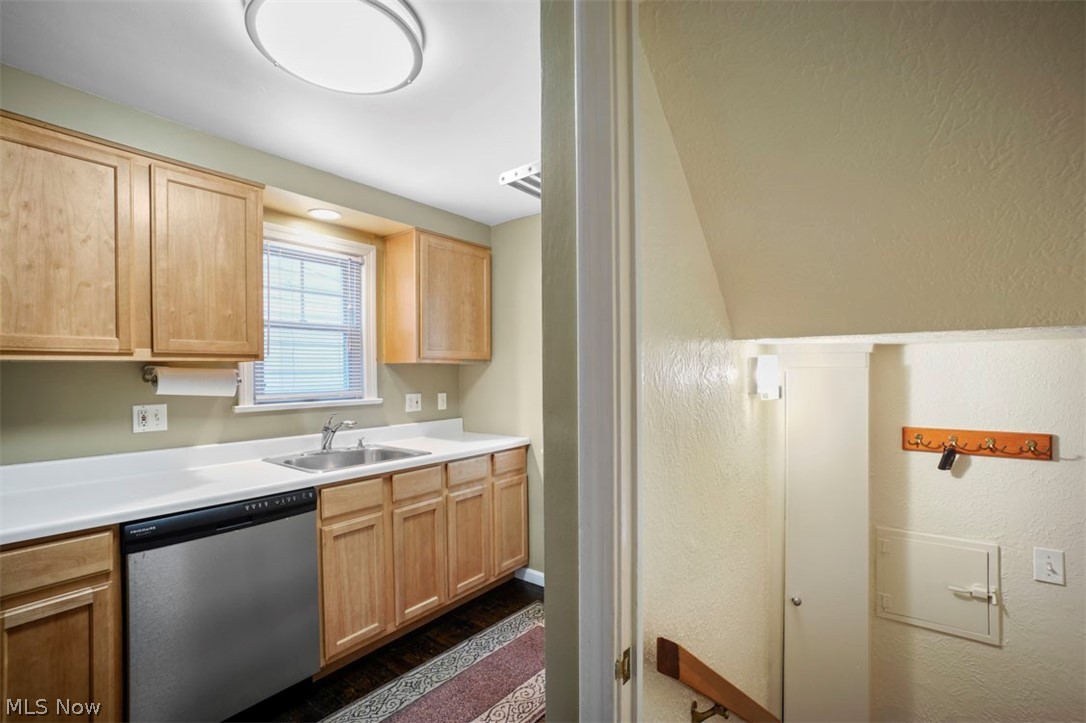1132 Piermont Road Cleveland, OH 44121 - Photo 15 of 33 Gallery Image 15