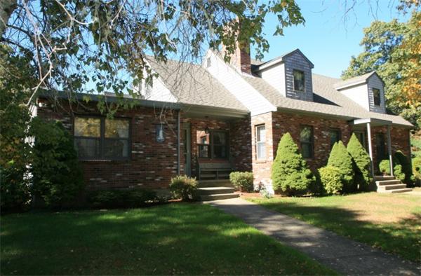 577 Old Harbor Road Westport, MA 02790 - Photo 1 of 30 Gallery Image 1