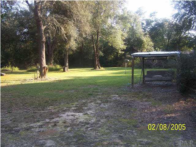 5637 Tom Sawyer Road Milton, FL 32583 - Photo 16 of 16 Gallery Image 16