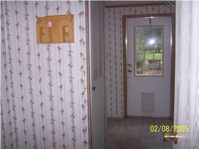 5637 Tom Sawyer Road Milton, FL 32583 - Photo 6 of 16 Gallery Image 6