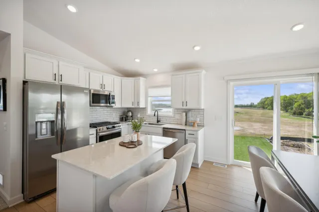 $389,835 | 2385 Jandell Avenue Northeast, St. Michael, MN 55376