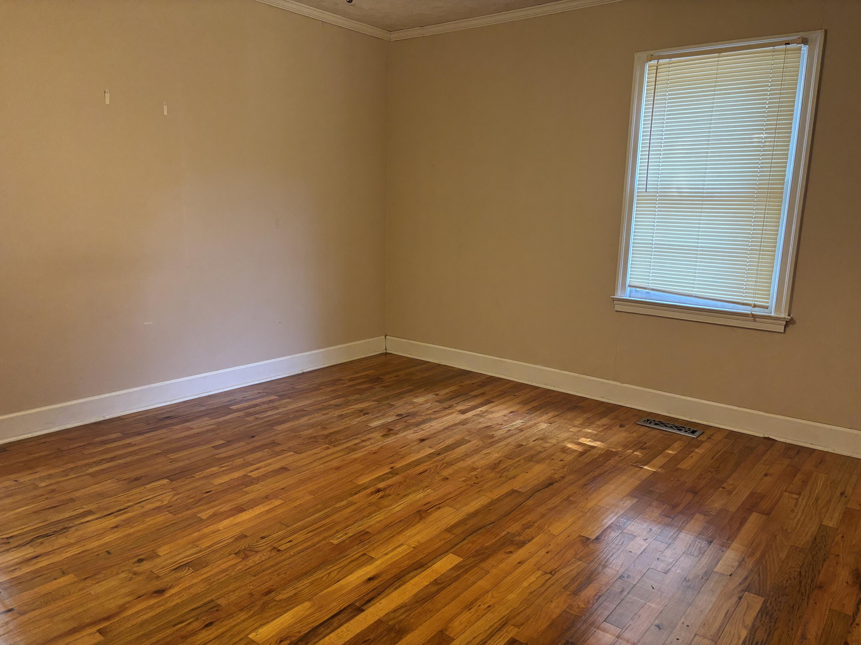 221 Cuttino Road Sumter, SC 29150 - Photo 20 of 32 IMG_7517