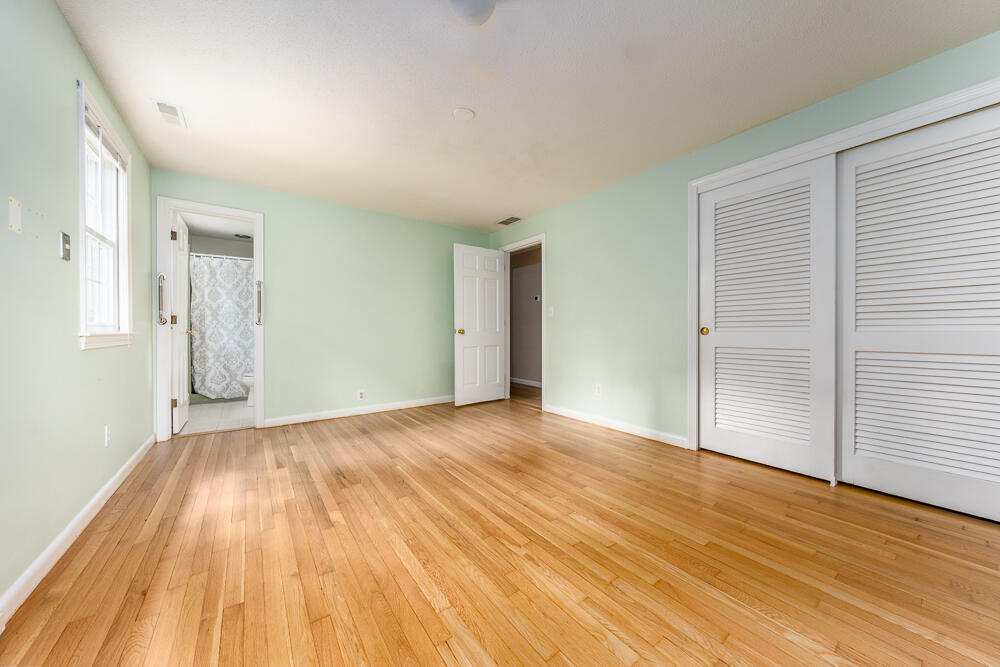 141 Rolling Hitch Road Centerville, MA 02632 - Photo 20 of 35 1stbedroom2