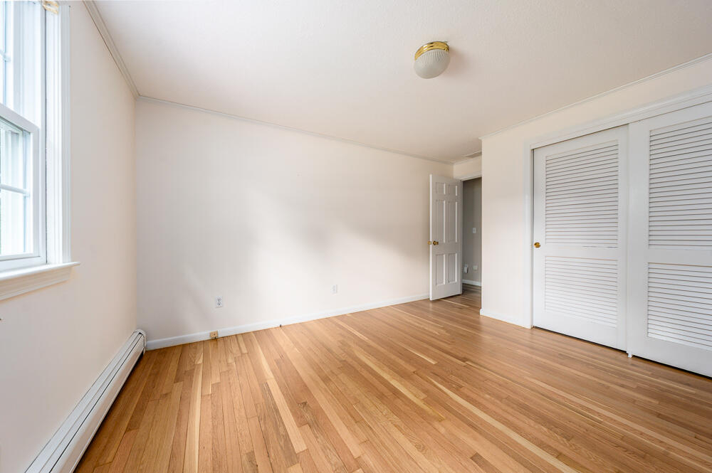 141 Rolling Hitch Road Centerville, MA 02632 - Photo 25 of 35 3rdbedroom2