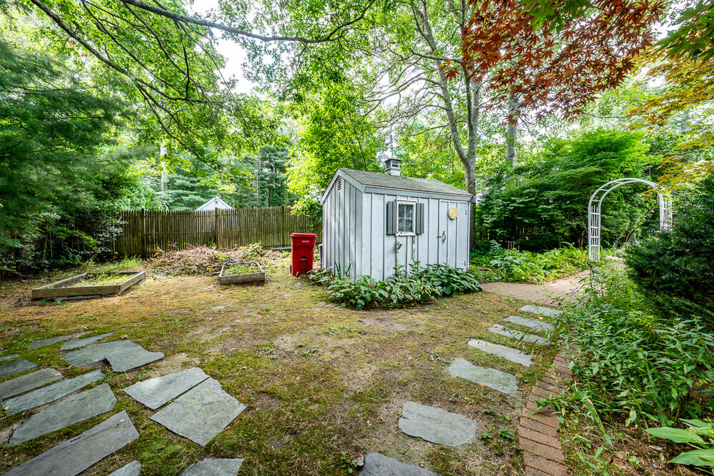 141 Rolling Hitch Road Centerville, MA 02632 - Photo 34 of 35 back4