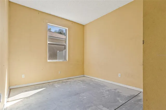 $299,990 | 10323 Goldenbrook Way, Tampa, FL 33647