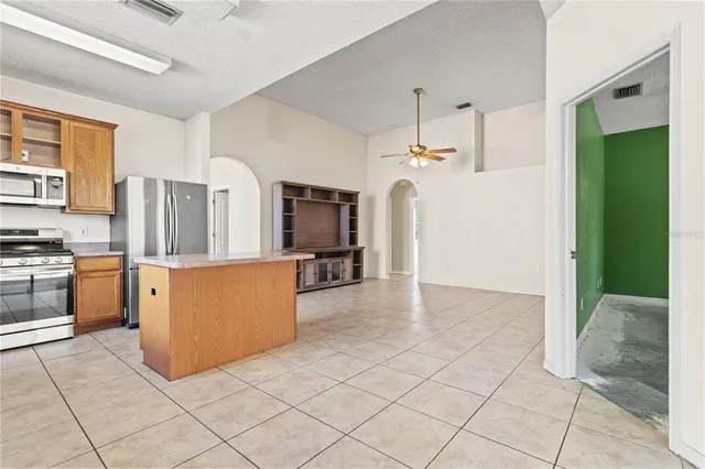 $299,990 | 10323 Goldenbrook Way, Tampa, FL 33647