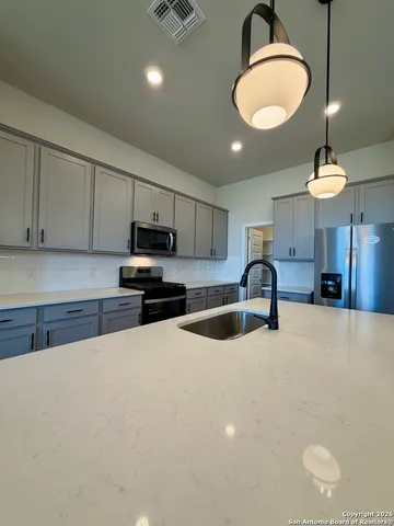 $2,250 | 14427 Inspiration Point, San Antonio, TX 78253