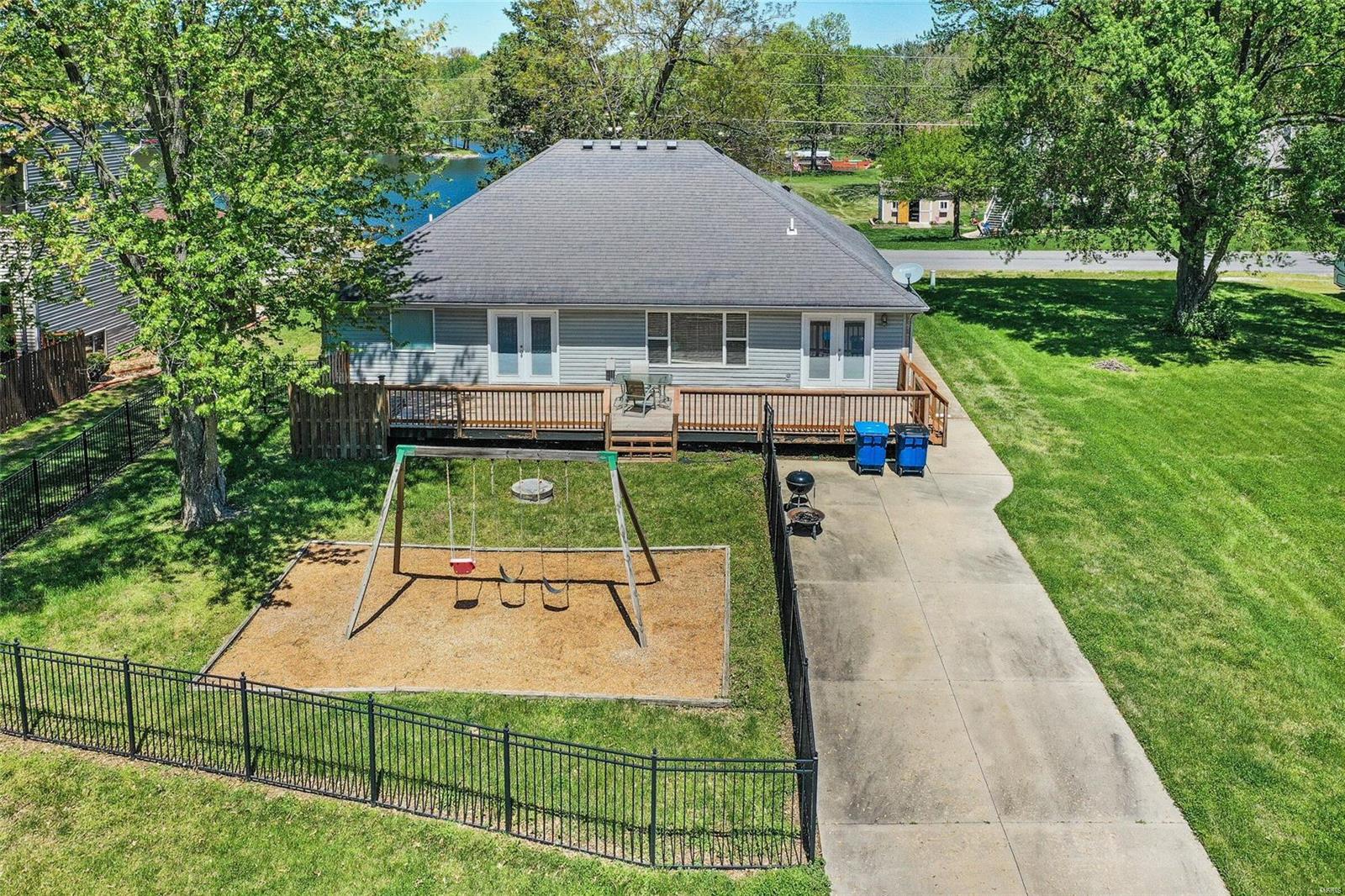 512 Holiday Dam Road Edwardsville, IL 62025 - Photo 32 of 42 Gallery Image 32
