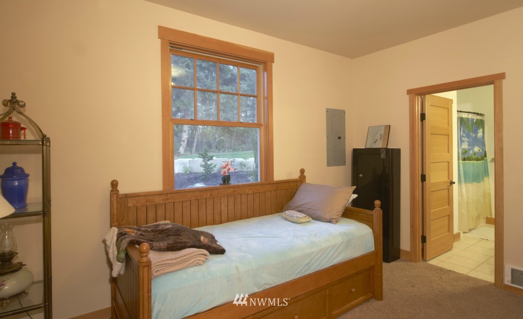 566 Dan Kelly Road Port Angeles, WA 98363 - Photo 19 of 25 Gallery Image 19