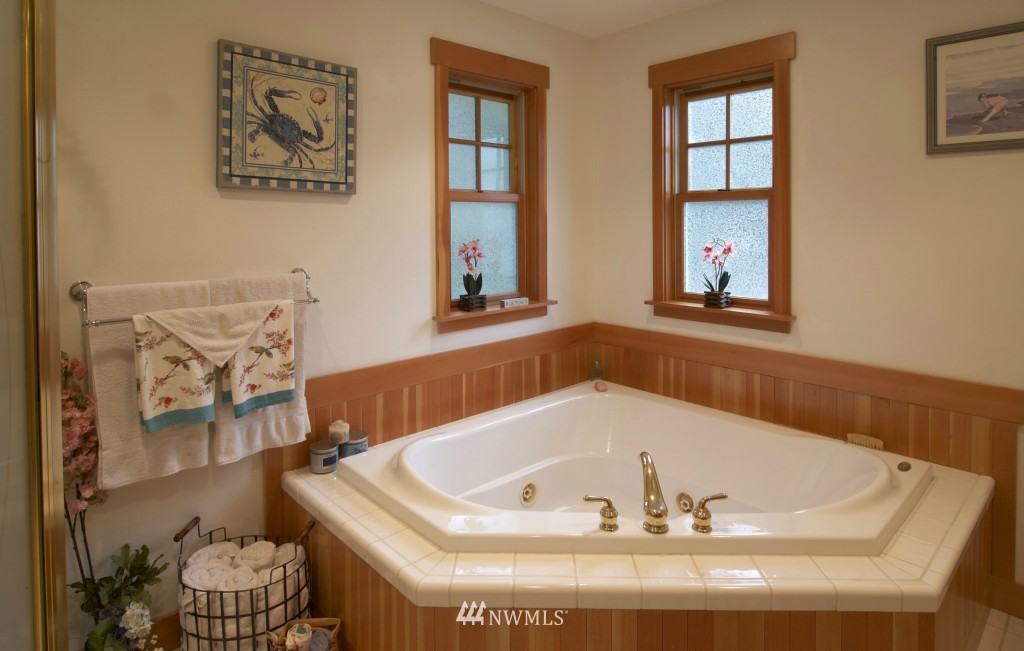 566 Dan Kelly Road Port Angeles, WA 98363 - Photo 21 of 25 Gallery Image 21