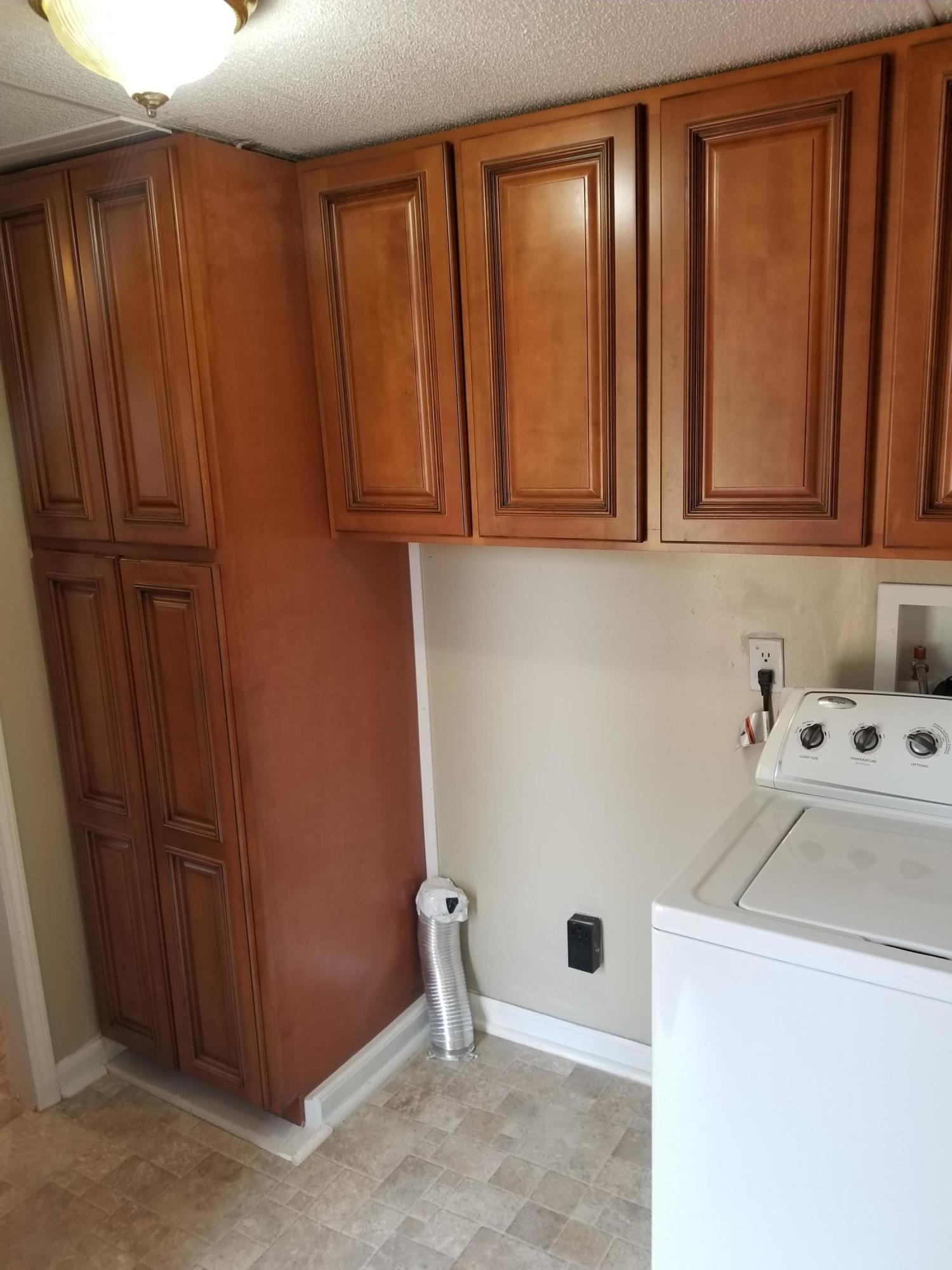 234 Russell Road Rockford, TN 37853 - Photo 20 of 30 laundry/mud room
