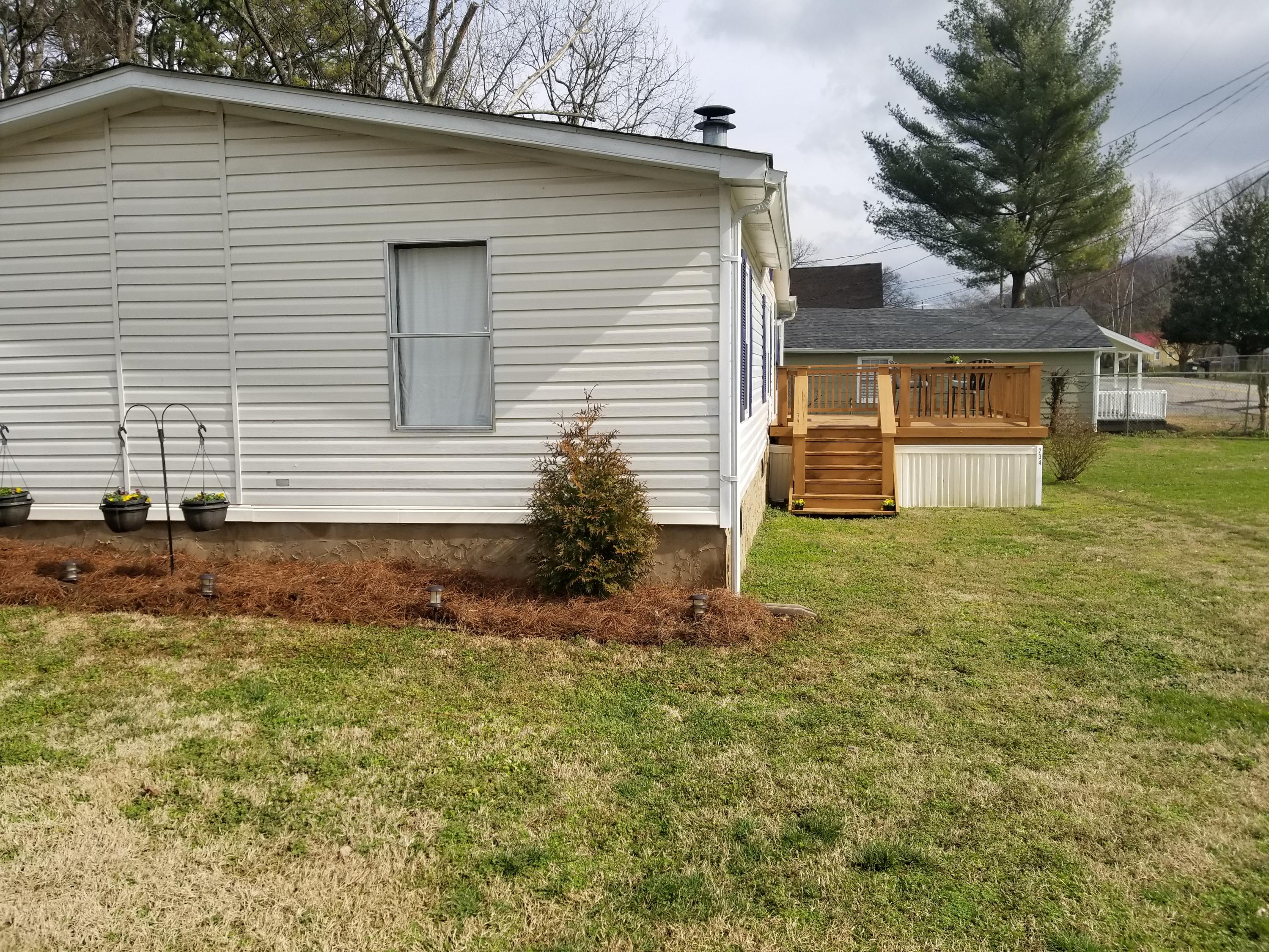234 Russell Road Rockford, TN 37853 - Photo 28 of 30 side with front