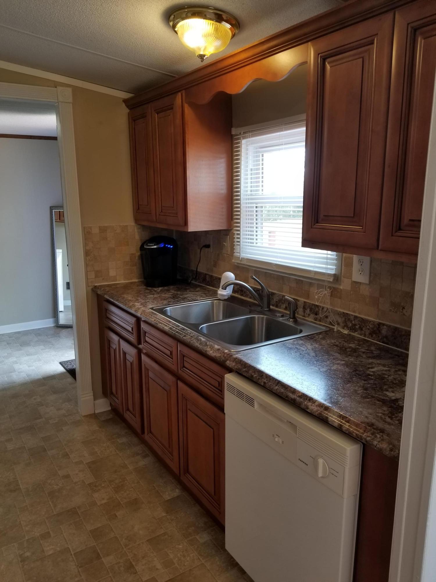 234 Russell Road Rockford, TN 37853 - Photo 29 of 30 sink kitchen