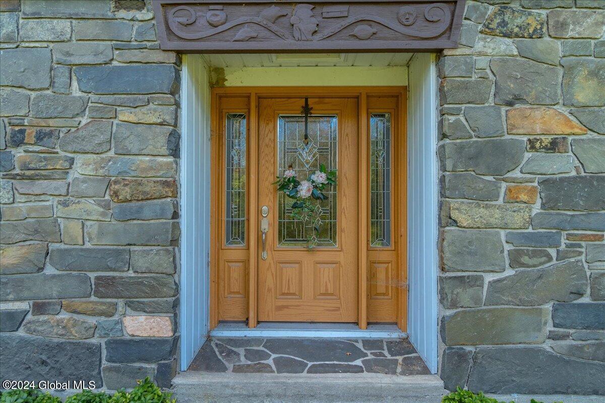1189 Mohawk Road Niskayuna, NY 12309 - Photo 3 of 44 01-1189 Mohawk Rd-1