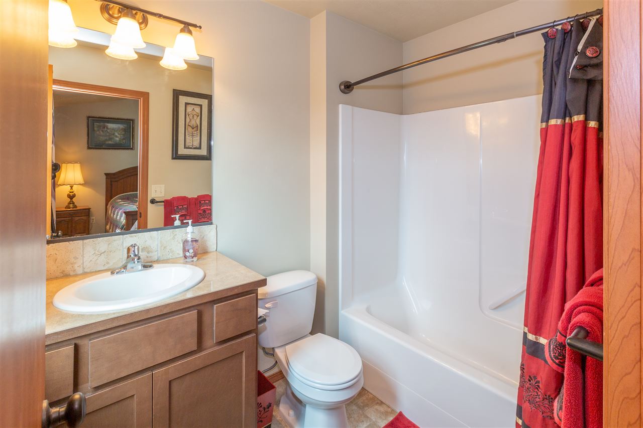 5226 North Mayhew Road Spokane Valley, WA 99216 - Photo 14 of 20 Gallery Image 14