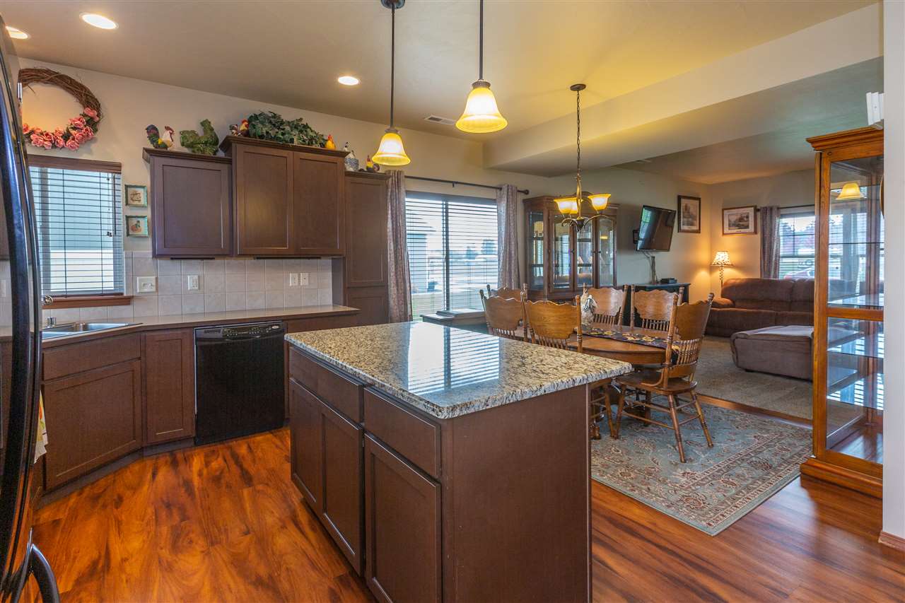 5226 North Mayhew Road Spokane Valley, WA 99216 - Photo 10 of 20 Gallery Image 10